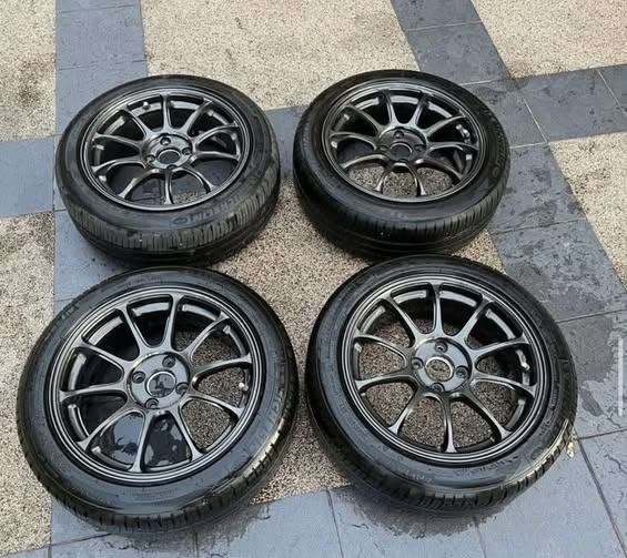 Original Japan Rays Volks Racing ZE40 16x7 4H100