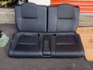 Rsx leather rear seats clean leather