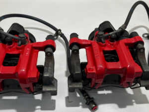 2017-2019 Honda Civic Type R FK8 OEM Rear Brake Calipers / Red / Pair