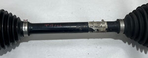 Description 2017-2021 Honda Civic Type R FK8 OEM Passenger Side CV Axle Half Shaft w/ Intermediate Bearing Donor Car: 2018 Honda Civic Type R Touring - 64K Functionality: In good working condition, fully tested prior to removal from the vehicle. Physical Condition: In good physical condition, has not been hit or bent in any way. Boots are free of any rips or tears. The intermediate bearing shaft has some typical surface rusting as shown. Includes everything as shown in the photos. You may need to reuse some hardware for installation. Fits: 2017, 2018, 2019, 2020, 2021 FK8 Honda Civic Type R