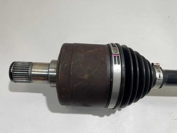 Description 2017-2021 Honda Civic Type R FK8 OEM Passenger Side CV Axle Half Shaft w/ Intermediate Bearing Donor Car: 2018 Honda Civic Type R Touring - 64K Functionality: In good working condition, fully tested prior to removal from the vehicle. Physical Condition: In good physical condition, has not been hit or bent in any way. Boots are free of any rips or tears. The intermediate bearing shaft has some typical surface rusting as shown. Includes everything as shown in the photos. You may need to reuse some hardware for installation. Fits: 2017, 2018, 2019, 2020, 2021 FK8 Honda Civic Type R - Image 2