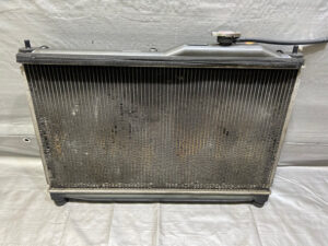 2000-2005 Honda S2000 OEM Radiator w/ Cooling Fans / 137k