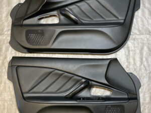 2000-2001 Honda S2000 Interior Door Panels / Pair / Black