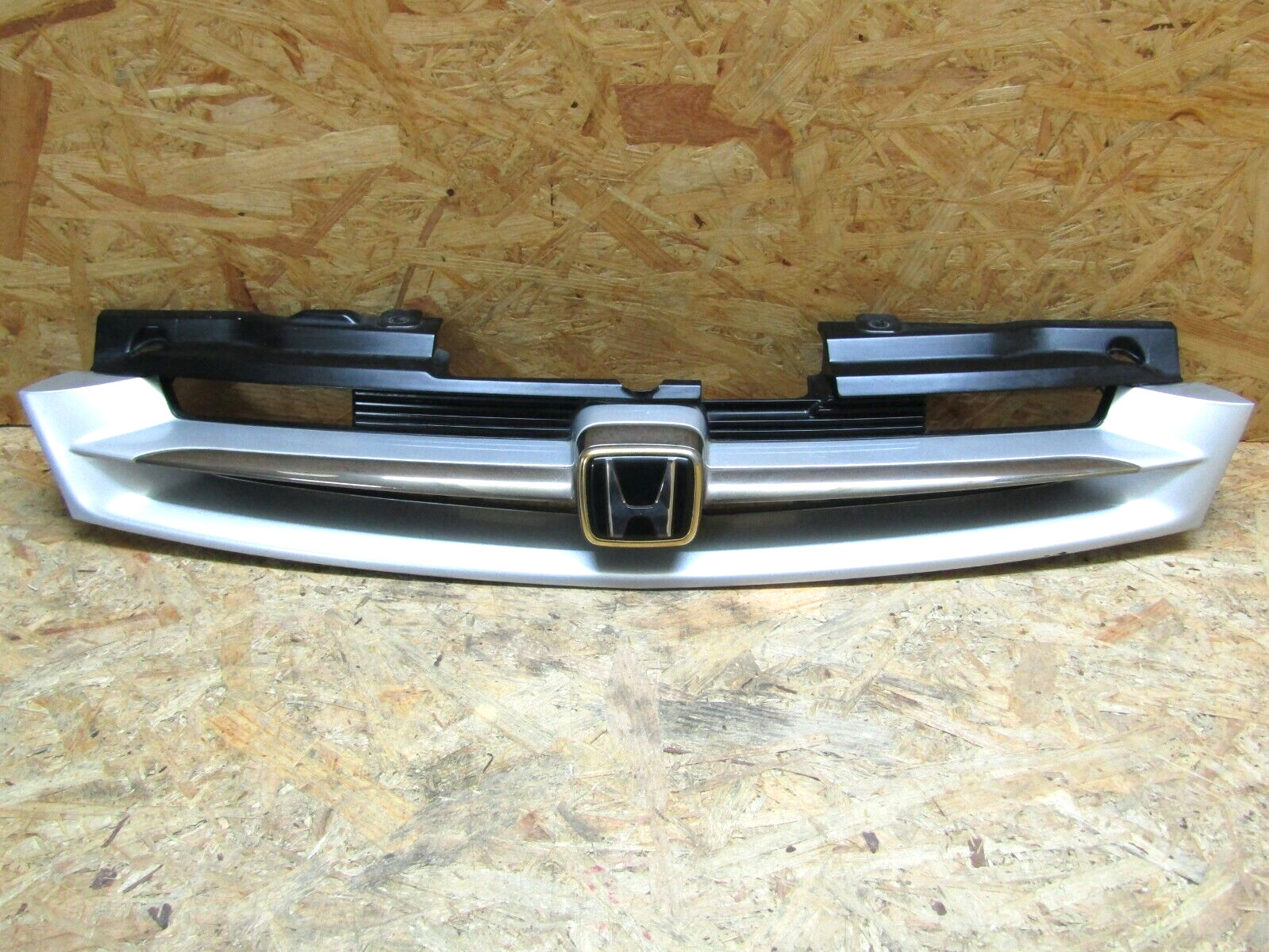 1997 2002 Jdm Honda Accord Torneo Cf Front Grill Grille W Golden Emblem Oem
